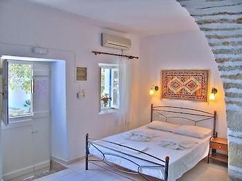 Politimi Studios Amorgos Ngoại thất bức ảnh